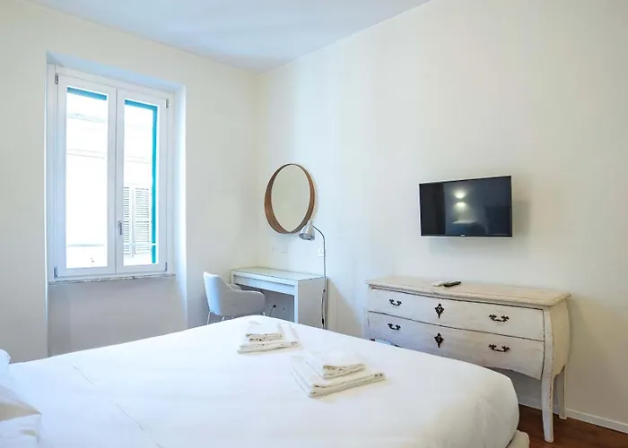 EasyTopStay - Crescenzio Elegant Apartment
